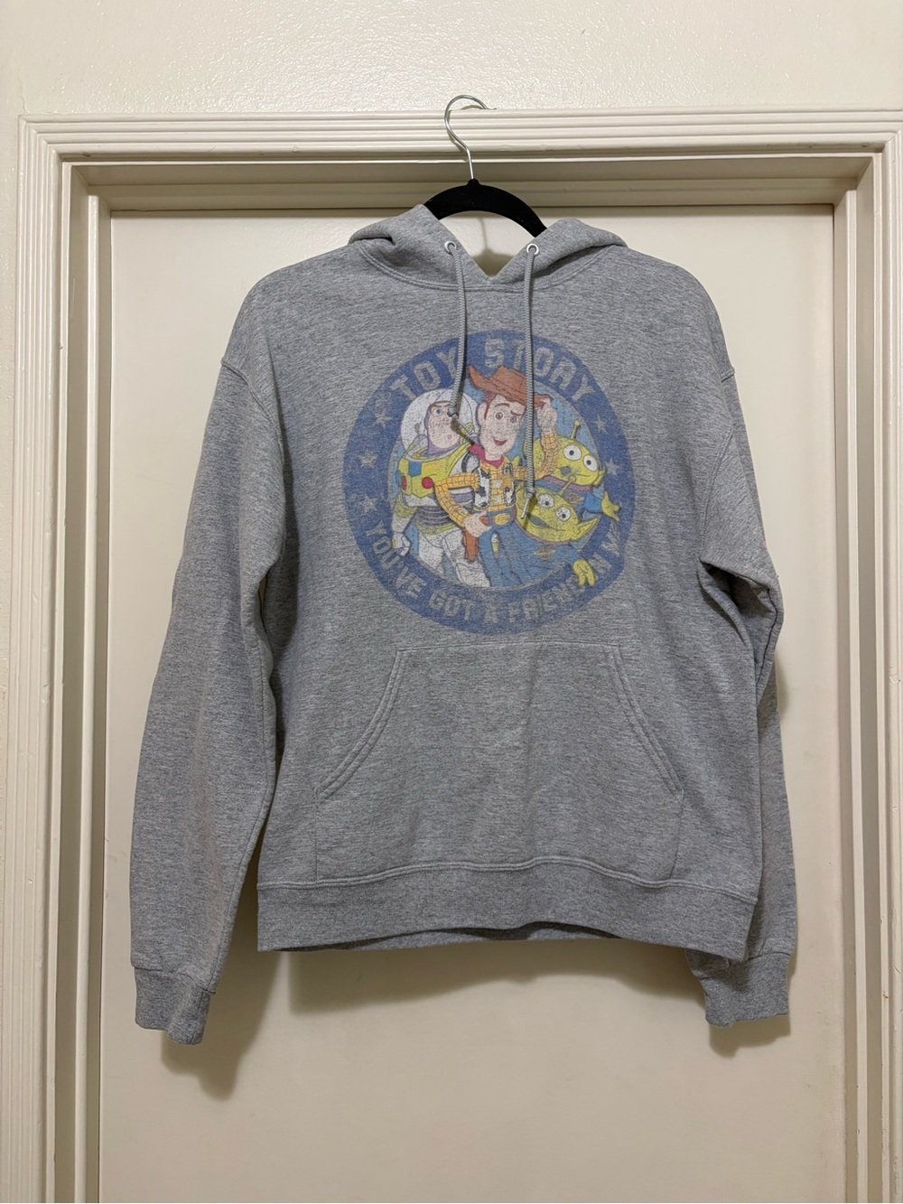 TOY STORY WOODY BUZZ LIGHTYEAR ALIENS GRAY HOODIE SIZE MEDIUM